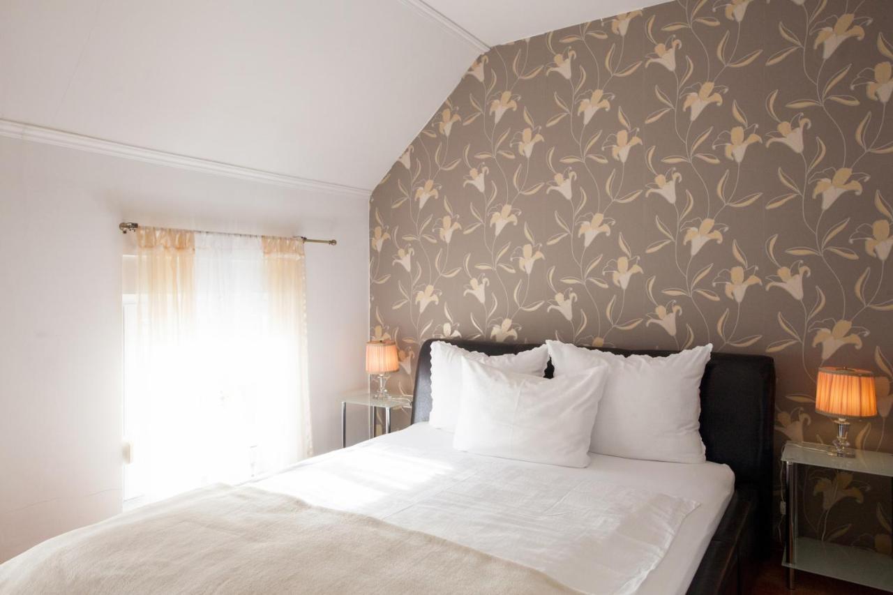 Bed and Breakfast Vila Rosa Вуковар Екстер'єр фото