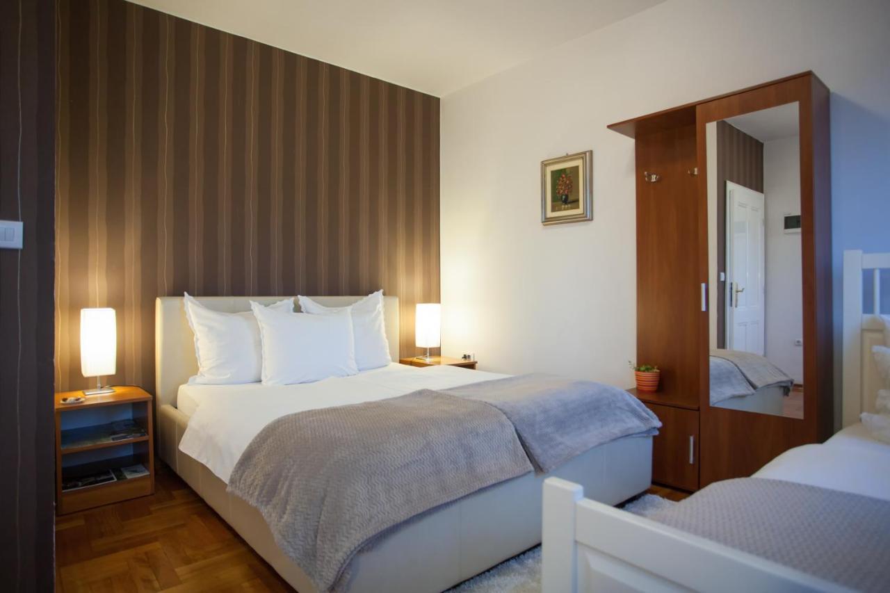 Bed and Breakfast Vila Rosa Вуковар Екстер'єр фото