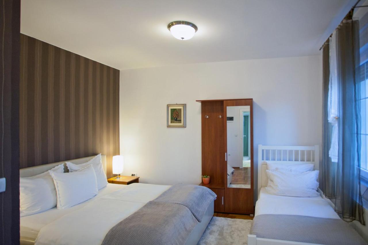Bed and Breakfast Vila Rosa Вуковар Екстер'єр фото